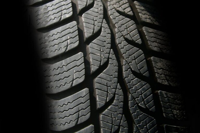 Selecting the Right Tires for Your Car : 2024